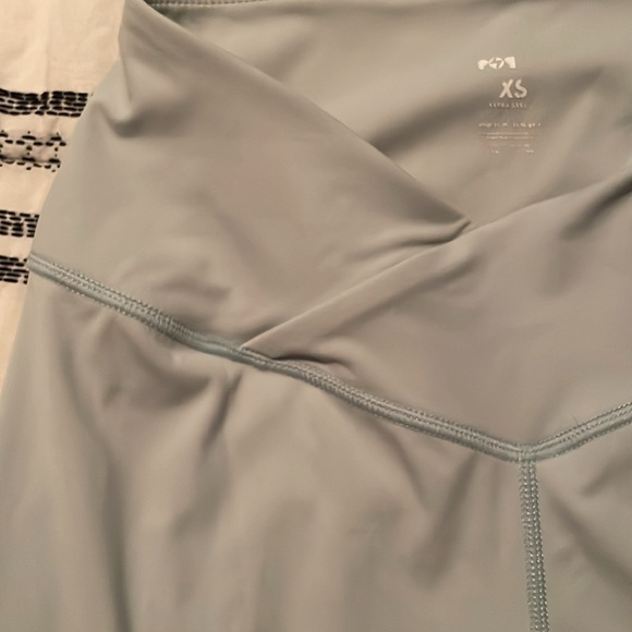 Popflex Biker Shorts - Picture 2 of 7